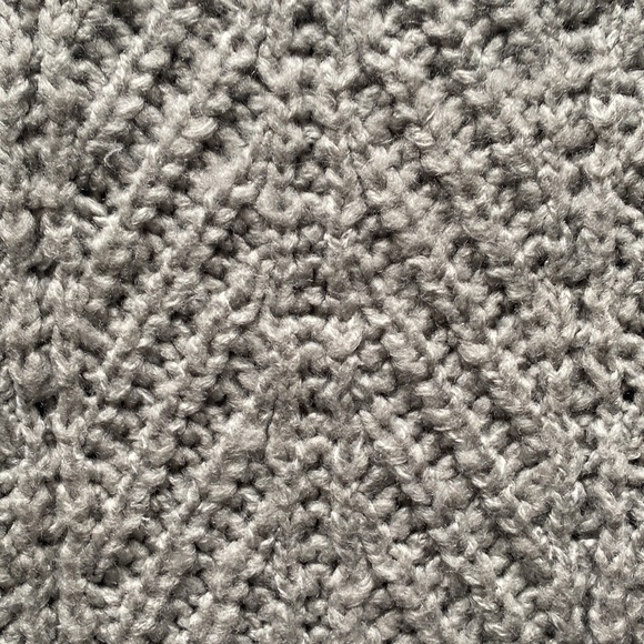 Universal Thread Grey Cardigan - Picture 2 of 4